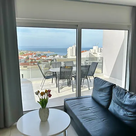 Melassy Penthouse 마카르스카