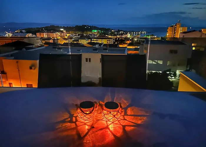 Melassy Penthouse Daire Makarska
