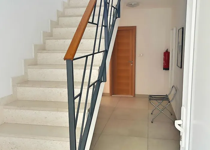 Daire Melassy Penthouse Makarska