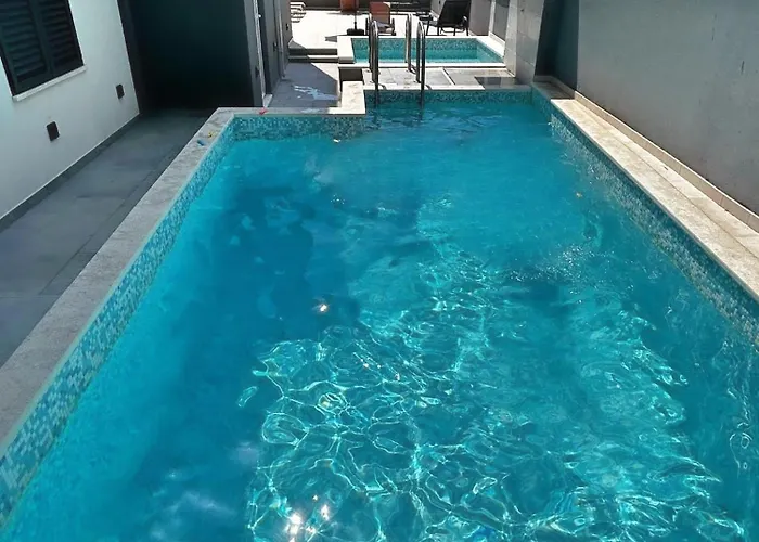 Melassy Penthouse Daire